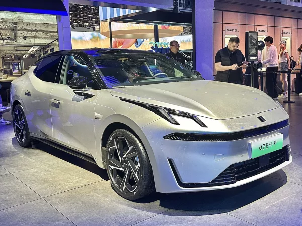 Lynk & Co 07 GT : un break PHEV de 530 ch dont le TCO se joue au malus et à la prise